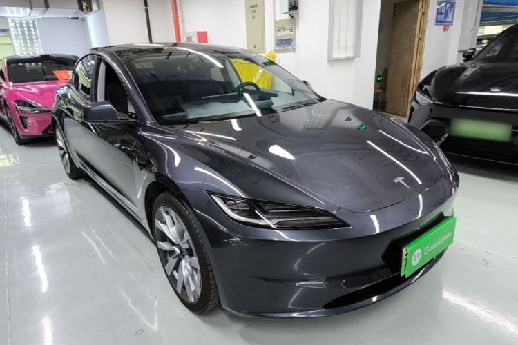 Tesla Model 3 2023 imagem de carro #4