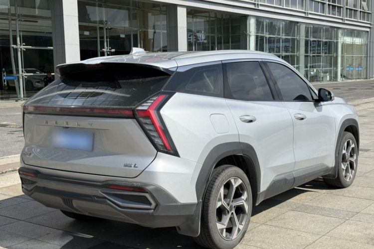 GEELY Boyue L 2023 car image #5