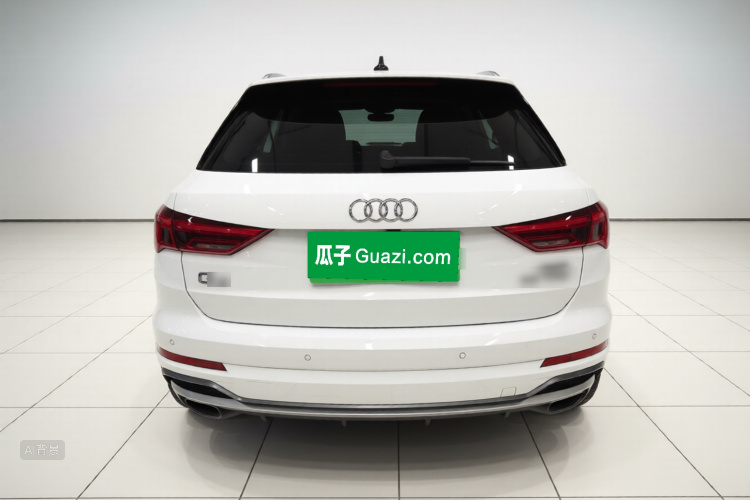 Audi Q3 2020 car image #6