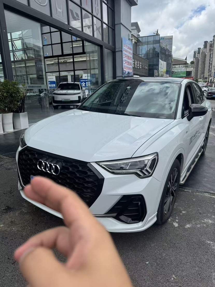 Audi Q3 Sportback 2022 Audi Q3 Sportback 2022 car image