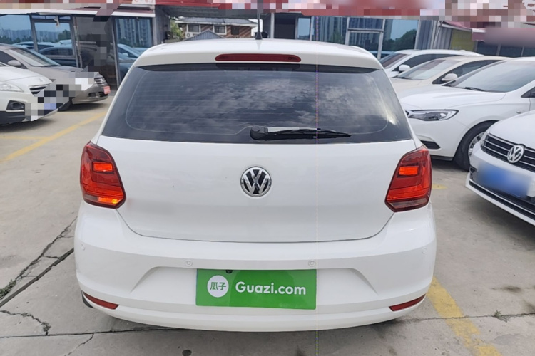 Volkswagen Polo 2017 car image #4
