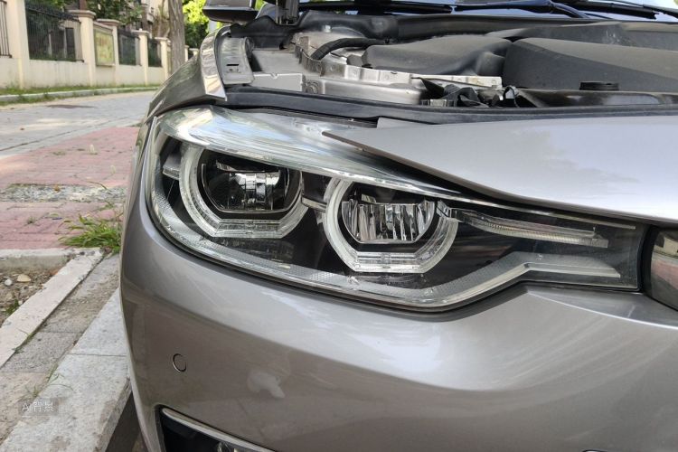 BMW 3 Series 2017 image de voiture #8