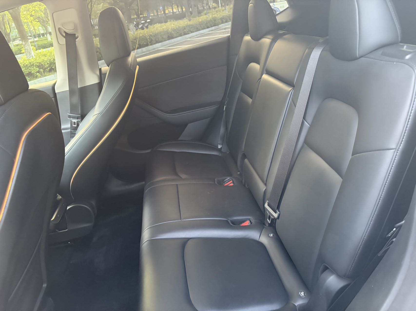 Tesla Model Y 2021 car image #8