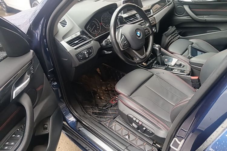 BMW X1 2018 #12 BMW X1 2018 صورة سيارة #12