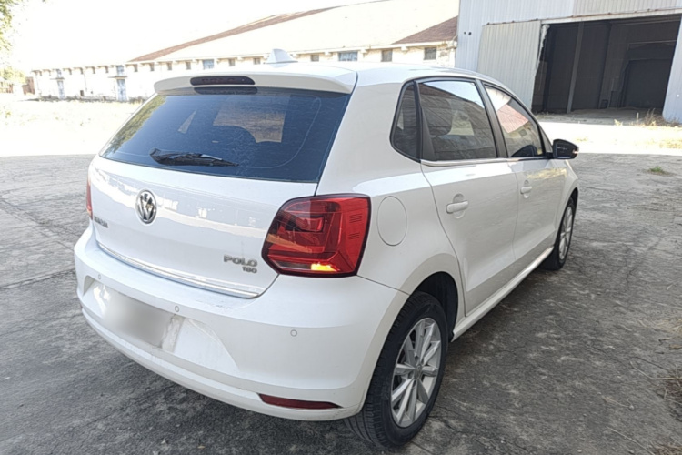 Volkswagen Polo 2016 #7 Volkswagen Polo 2016 car image #7