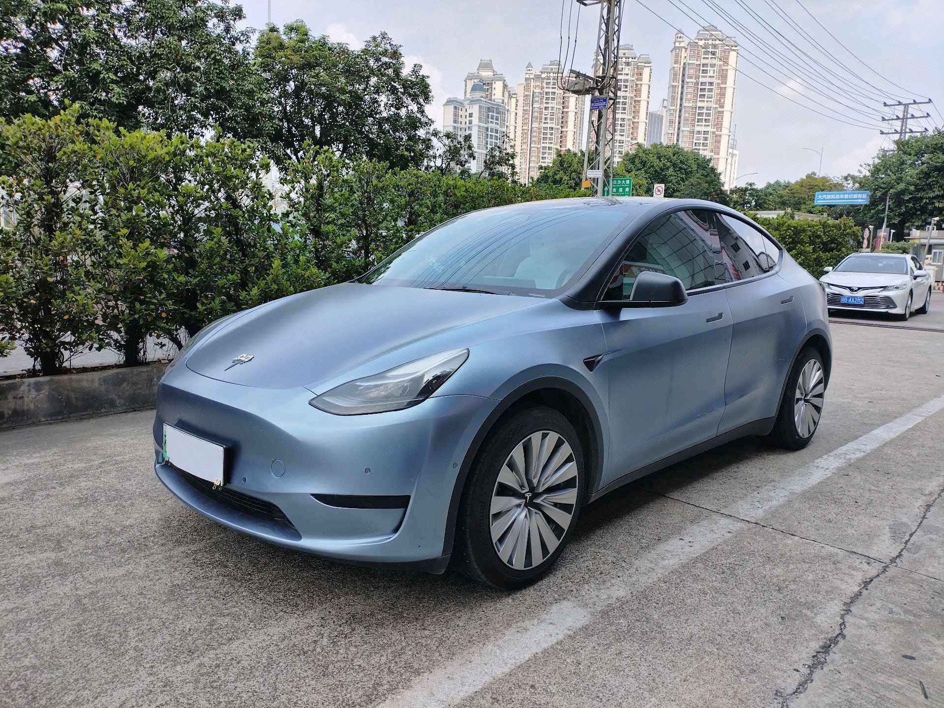Tesla Model Y 2022 Tesla Model Y 2022 car image