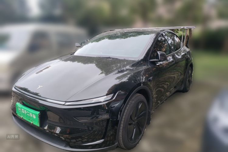Tesla Model Y 2025 #2 Tesla Model Y 2025 car image #2