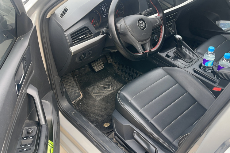 Volkswagen Lavida 2022 car image #9