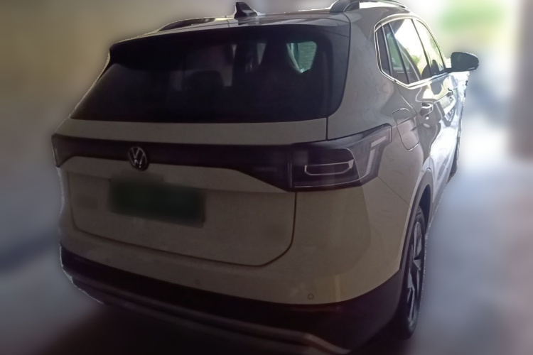 Volkswagen Tharu 2025 immagine di auto #7