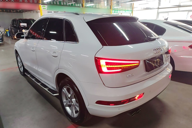Audi Q3 2016 #5 Audi Q3 2016 car image #5