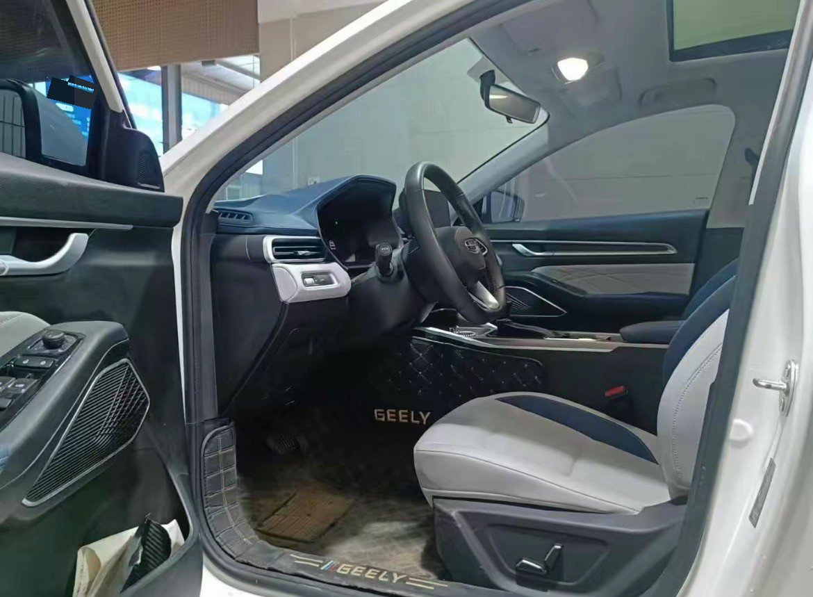 GEELY Emgrand 2021 #3 GEELY Emgrand 2021 car image #3