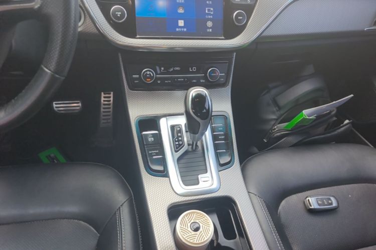 GEELY Emgrand GS 2017 #14 GEELY Emgrand GS 2017 car image #14