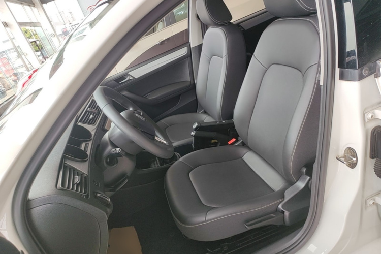 Skoda Rapid 2021 #15 Skoda Rapid 2021 image de voiture #15