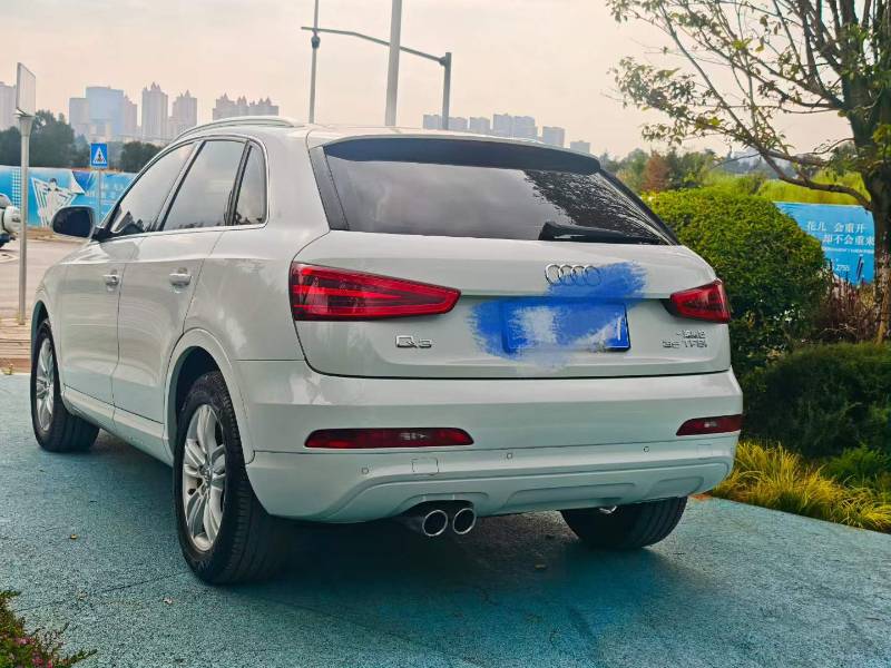 Audi Q3 2014 #4 Audi Q3 2014 car image #4