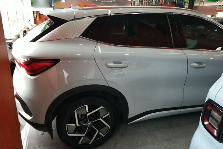 BYD Yuan Plus 2022 #7 BYD Yuan Plus 2022 car image #7
