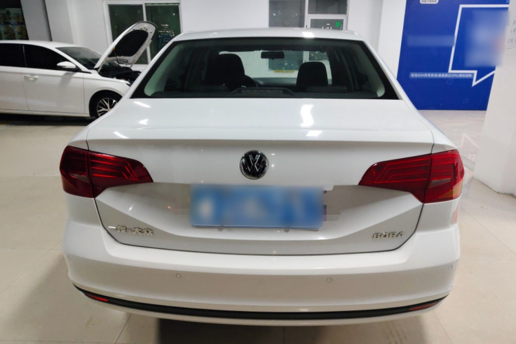 Volkswagen Bora 2023 car image #6