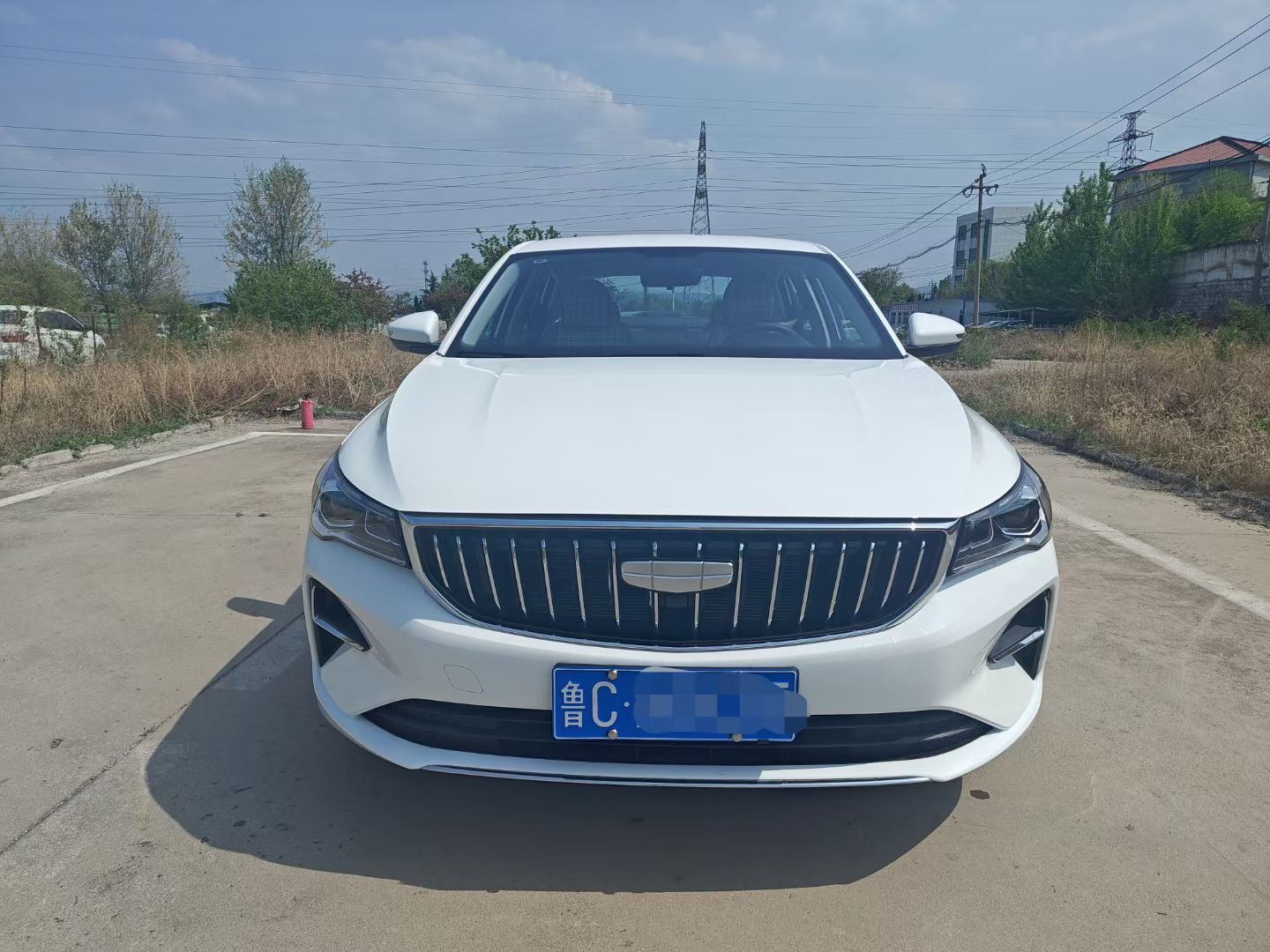 GEELY Emgrand 2025 car image #2