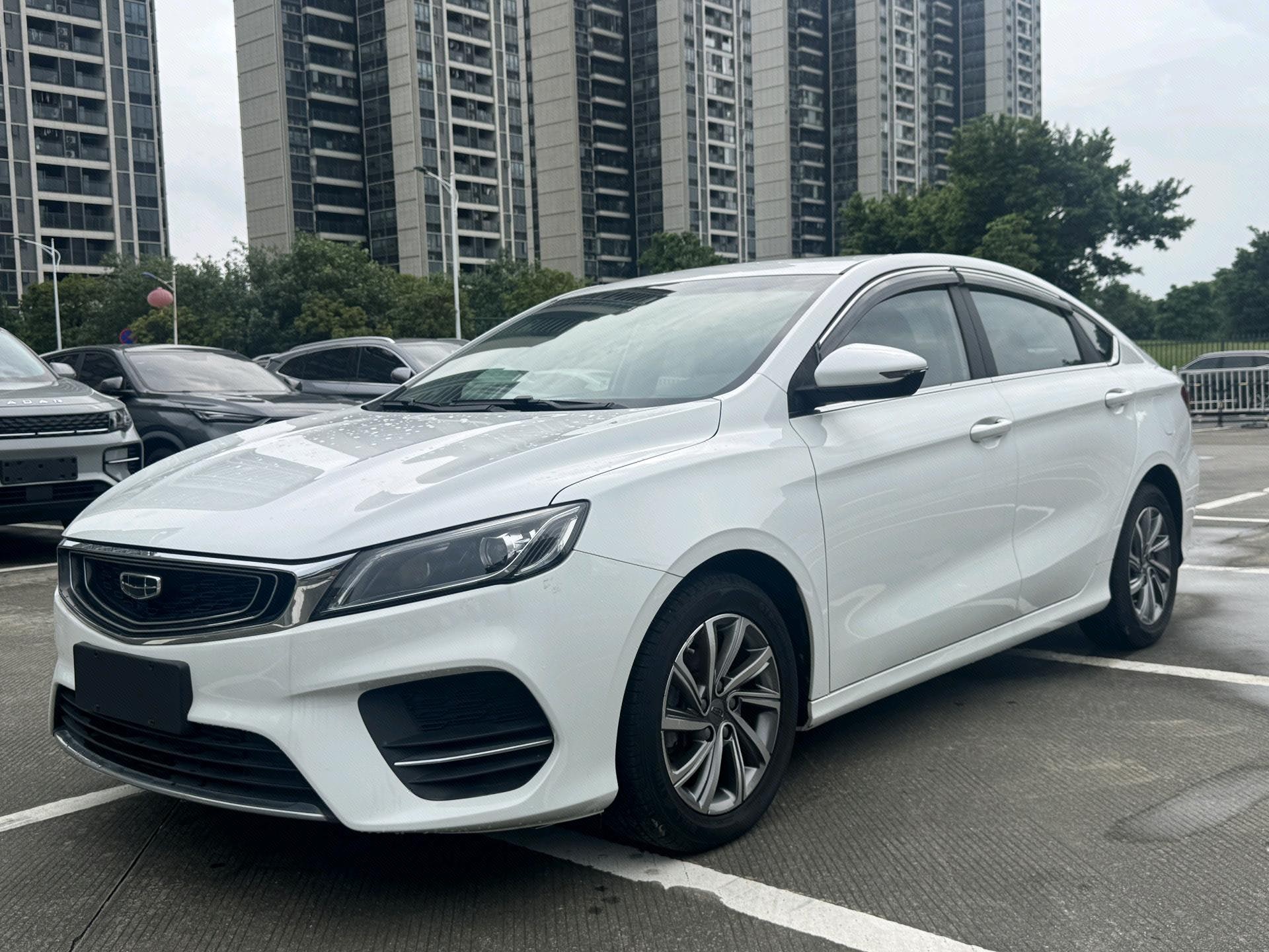 GEELY Binray 2019 GEELY Binray 2019 immagine di auto