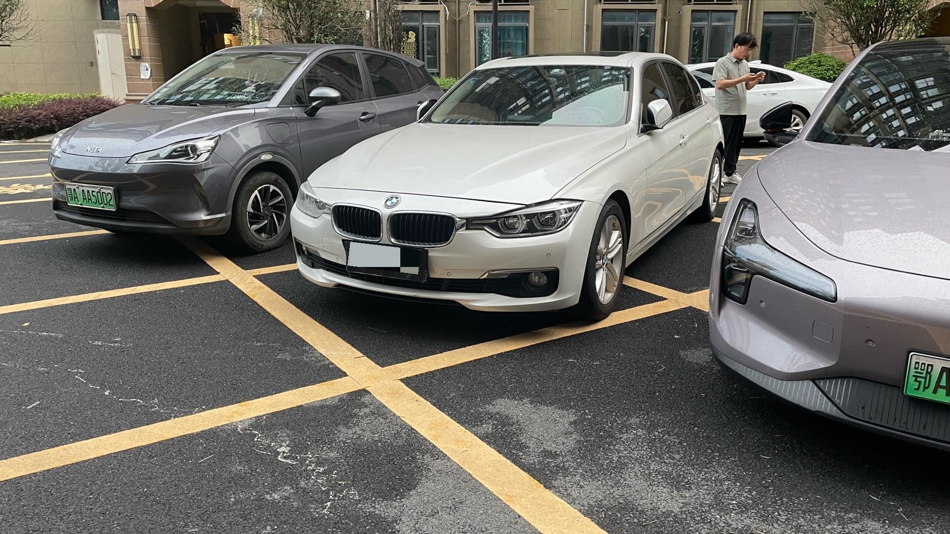 BMW 3 Series 2017 BMW 3 Series 2017 car image