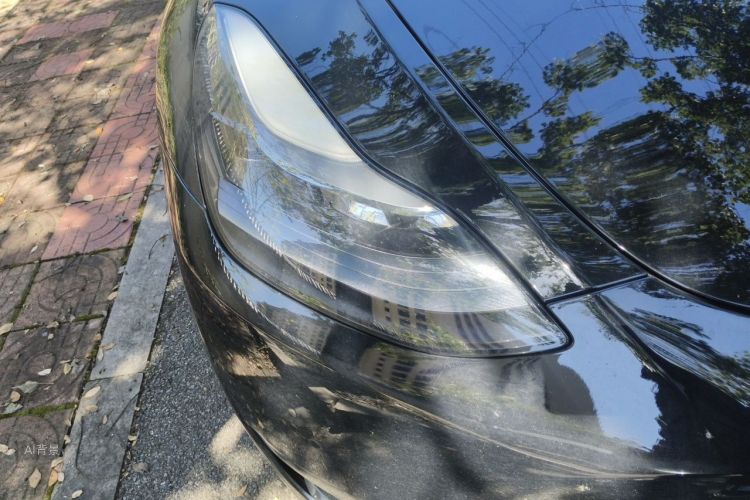 Tesla Model Y 2024 car image #8
