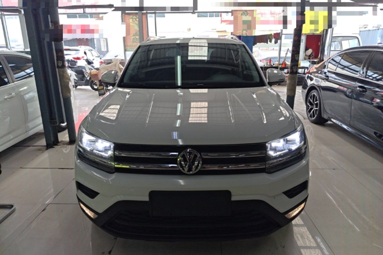 Volkswagen Tharu 2020 #3 Volkswagen Tharu 2020 car image #3