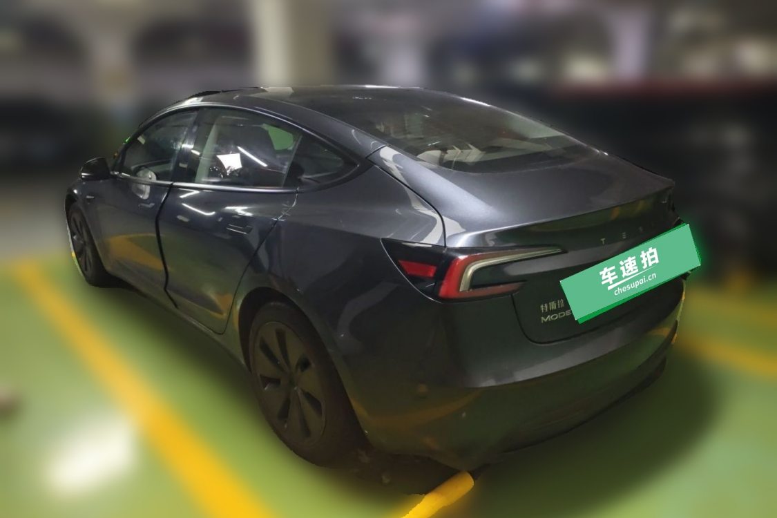 Tesla Model 3 2025 car image #3