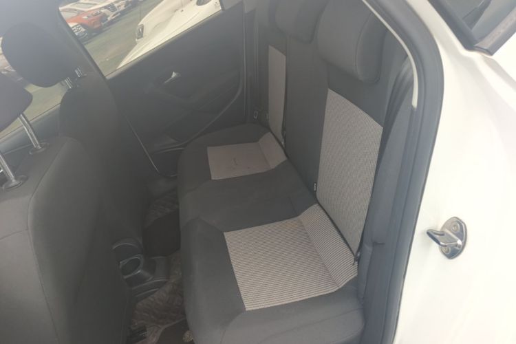 Volkswagen Polo 2019 #17 Volkswagen Polo 2019 car image #17