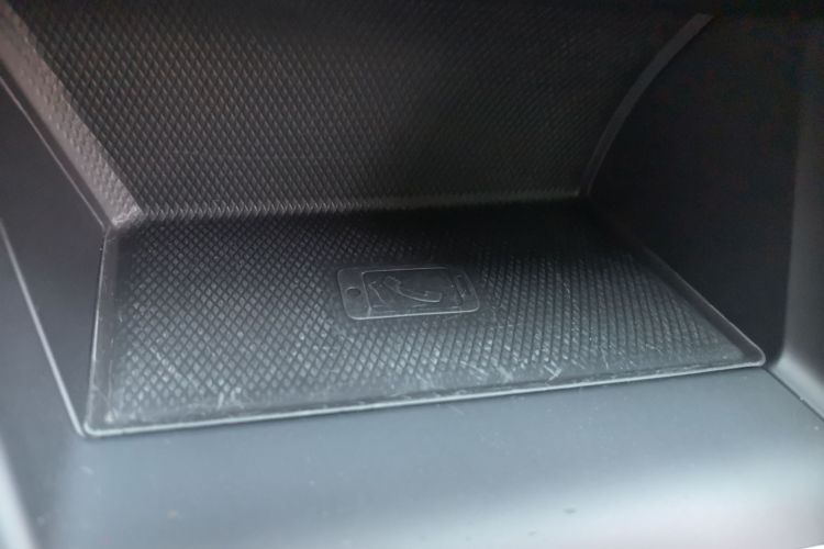 Volkswagen Golf 2023 car image #30