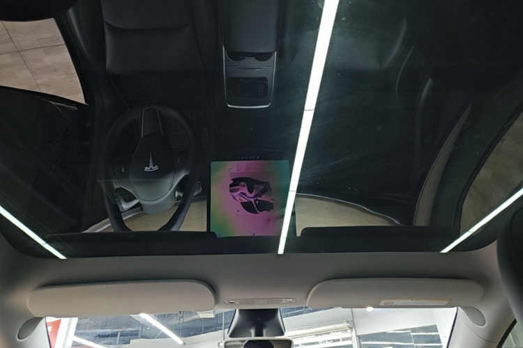Tesla Model Y 2022 #18 Tesla Model Y 2022 صورة سيارة #18