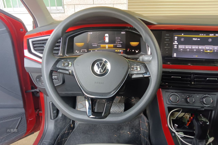 Volkswagen Polo 2024 car image #12