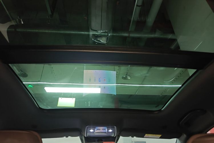BYD Han 2024 car image #18
