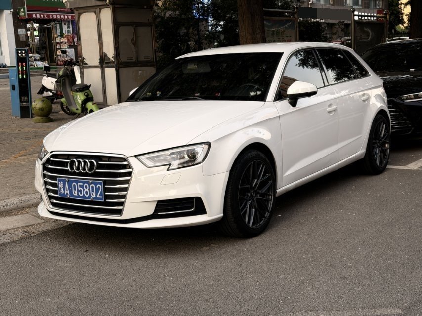 2019 2019 car image