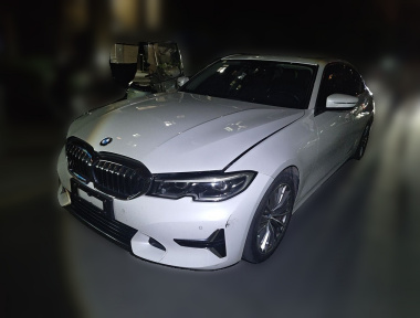 BMW 3 Series 2019 BMW 3 Series 2019 car image