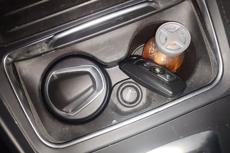 BMW 3 Series 2017 #10 BMW 3 Series 2017 car image #10