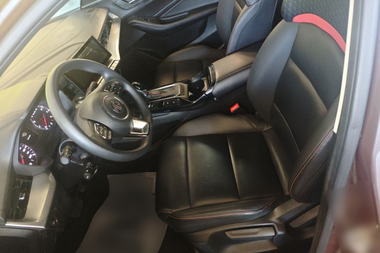 MG 5 2024 image de voiture #15