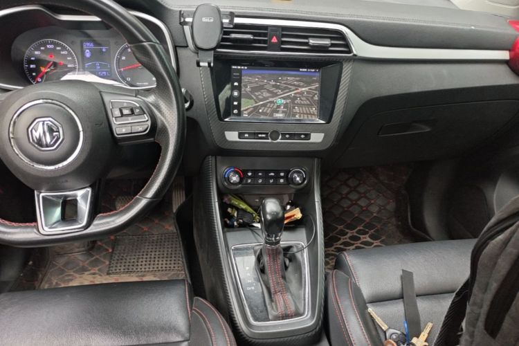 MG ZS 2018 #13 MG ZS 2018 car image #13