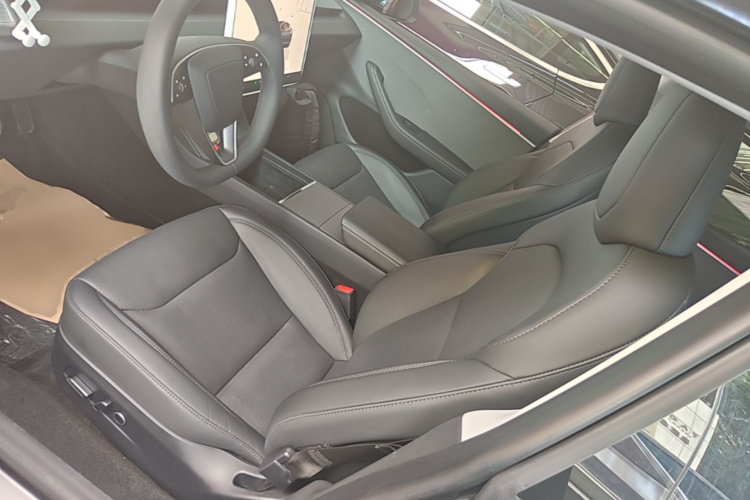 Tesla Model 3 2024 #15 Tesla Model 3 2024 car image #15