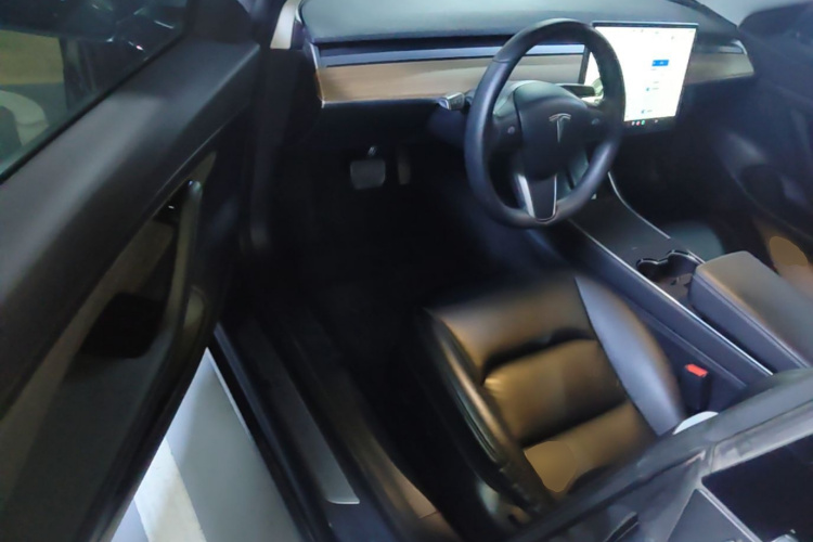 Tesla Model 3 2020 #16 Tesla Model 3 2020 car image #16