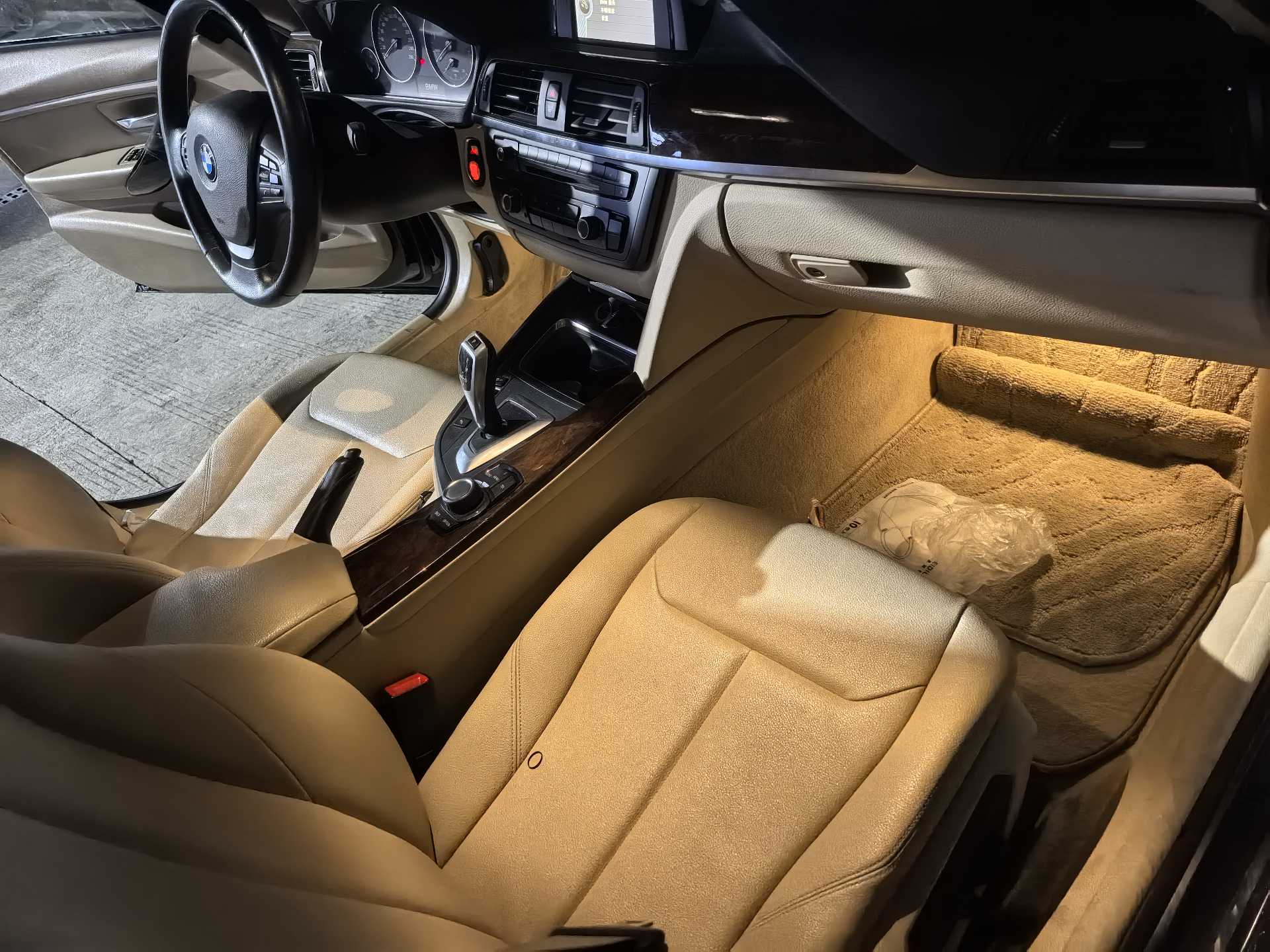 BMW 3 Series 2013 #6 BMW 3 Series 2013 car image #6