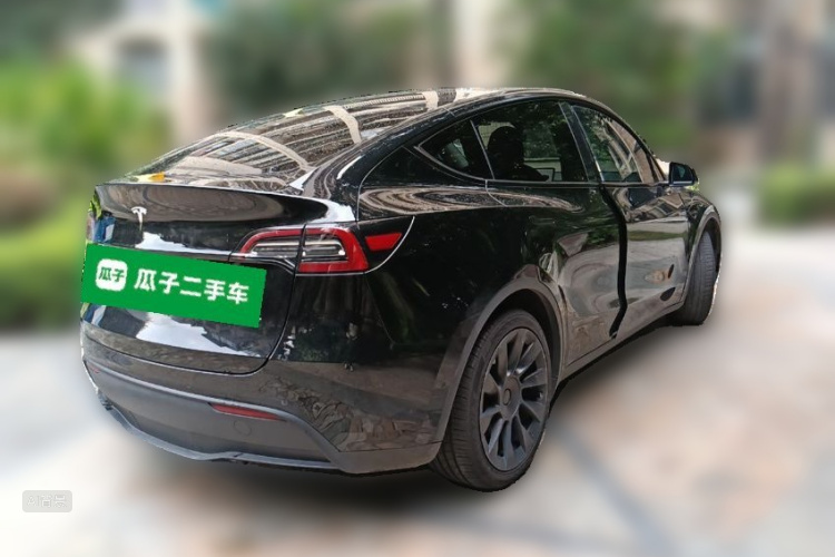 Tesla Model Y 2021 #7 Tesla Model Y 2021 car image #7