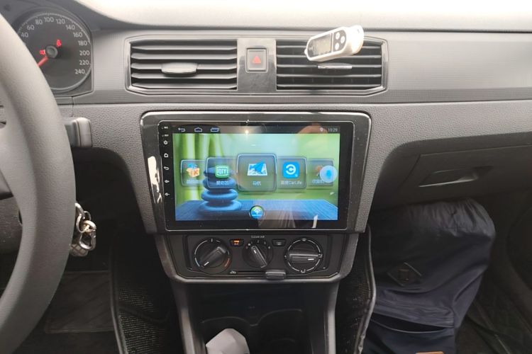 Volkswagen Santana 2020 car image #17