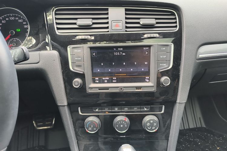 Volkswagen Golf 2017 #13 Volkswagen Golf 2017 car image #13