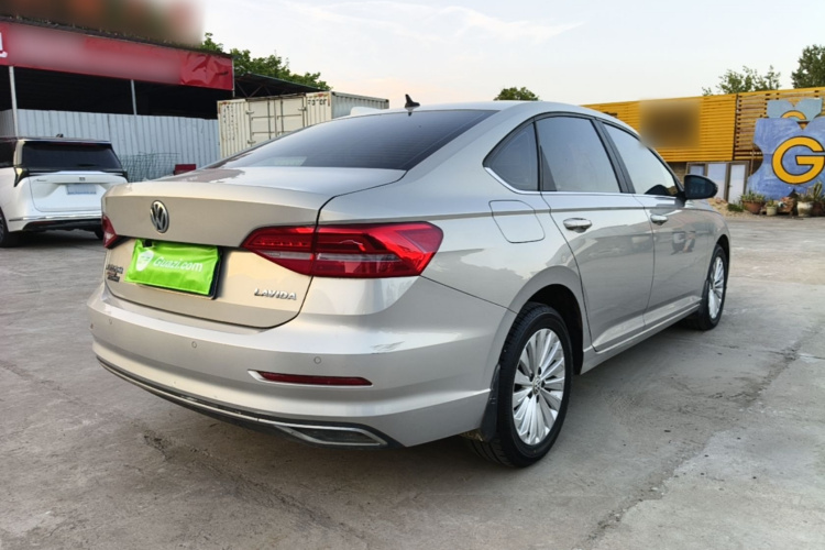 Volkswagen Lavida 2019 car image #7