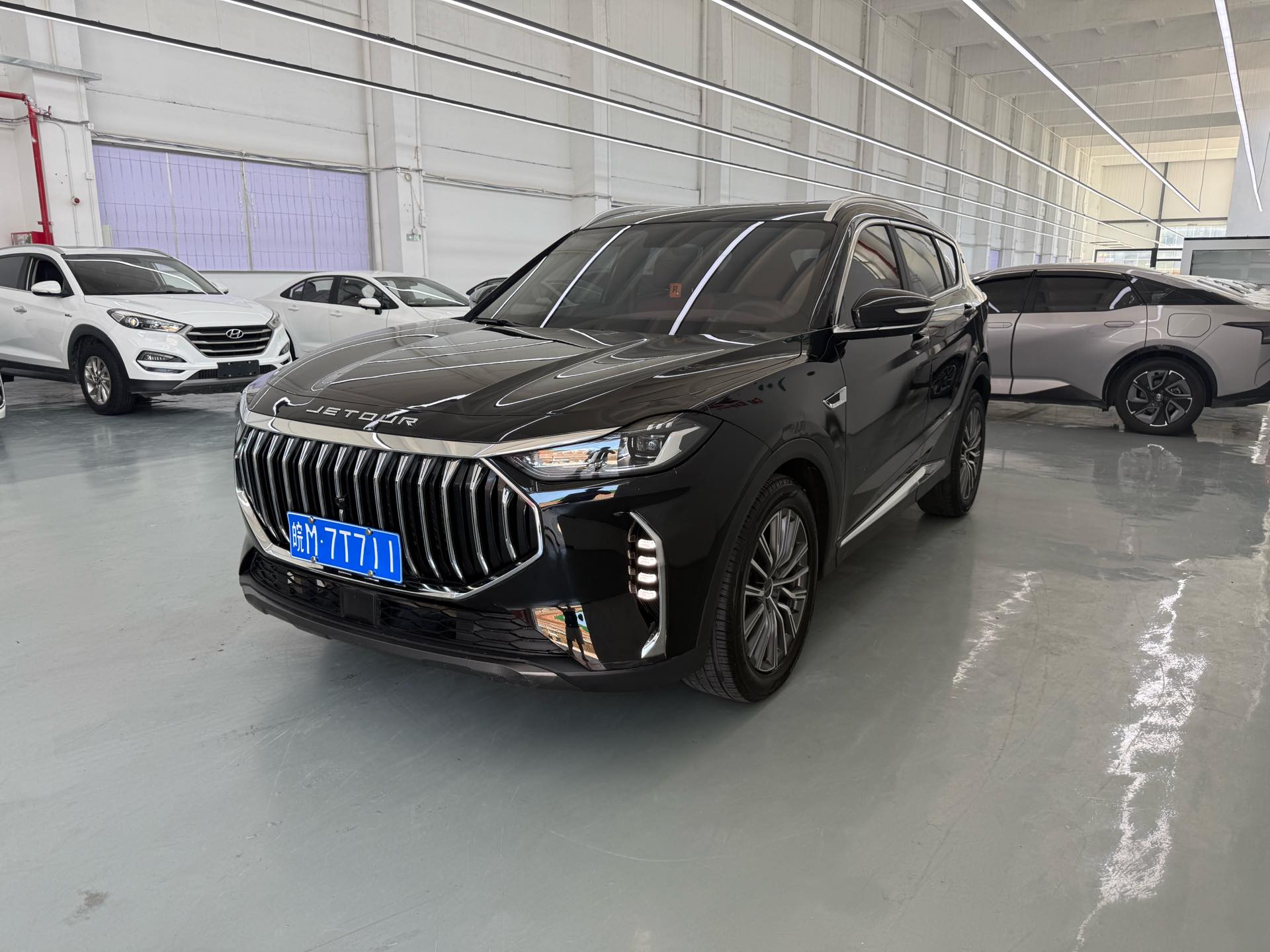 Jetour X70 PLUS 2024 car image 