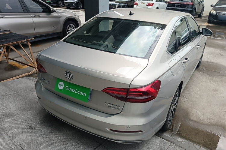 Volkswagen Lavida 2019 car image #7