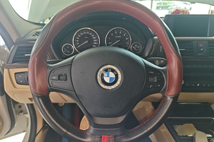 BMW 3 Series 2015 #11 BMW 3 Series 2015 car image #11