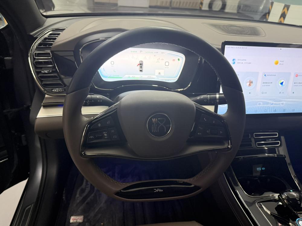 BYD Han 2023 car image #15