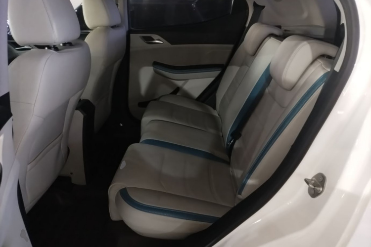 BYD Yuan Pro 2023 car image #17