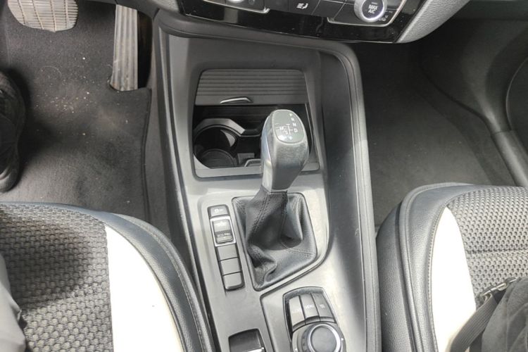 BMW X1 2017 #18 BMW X1 2017 car image #18