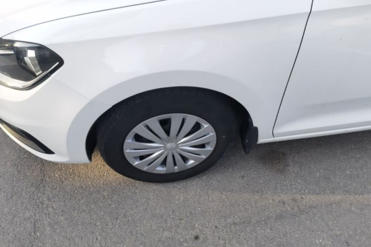 Volkswagen Santana 2019 car image #9
